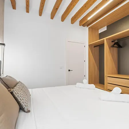 Apartament Palacio Sempere *